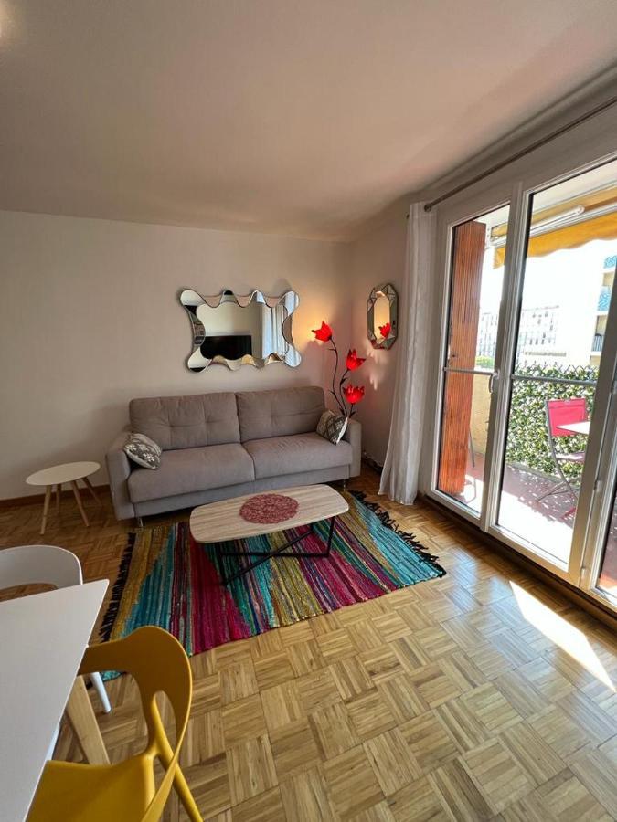 Marseille, Bel Et Spacieux De 60m²