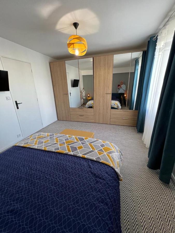 Marseille, Bel Et Spacieux De 60m² *