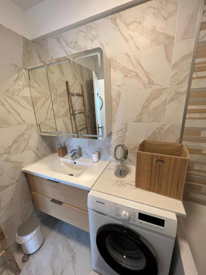 Appartement Marseille, Bel Et Spacieux De 60m² Marseille